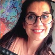 Aprende español con una hablante nativa , certificada en DELE y graduada en Pedagogía. Clases online personalizadas